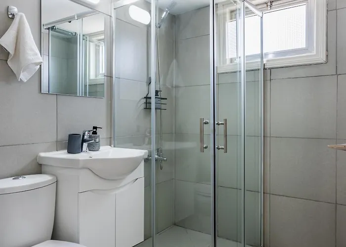 Mori 1-br By Makenzy Apartment