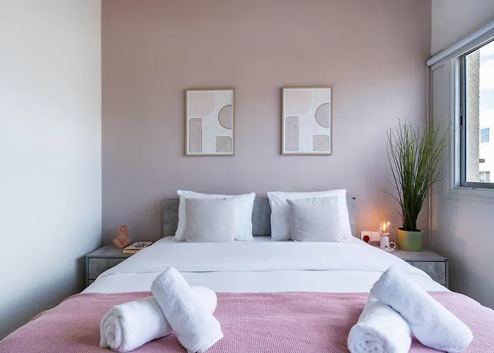 Apartment Mori 1-br By Makenzy